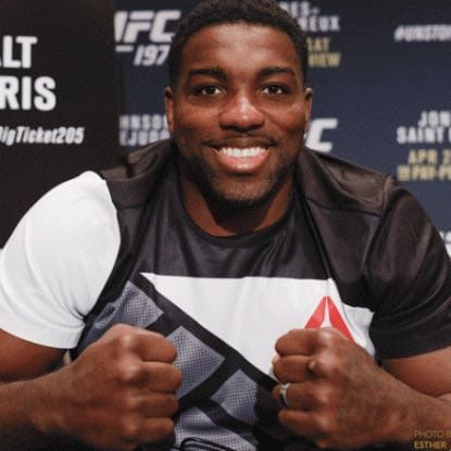 Walt Harris is an MMA fighter and uses molecular hydrogen to improve his athletic performance