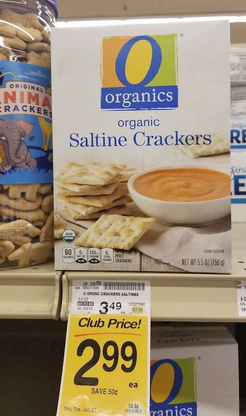 Organic Food on a Budget: 12 Secrets to Save Money and Eat Healthily 3 Save On Organic Food. #OrganicFoodBudgeting